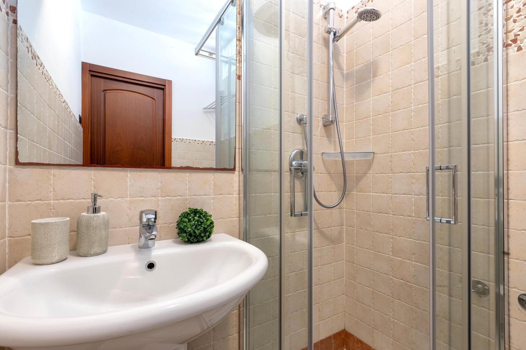 Seaview - Appartamento Fronte Mare Apartment *