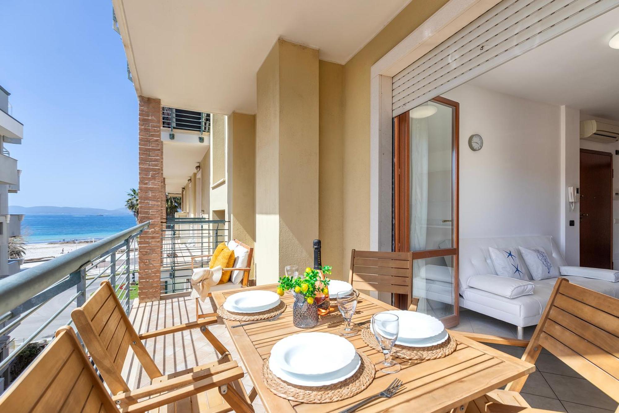 Seaview - Appartamento Fronte Mare Apartment *